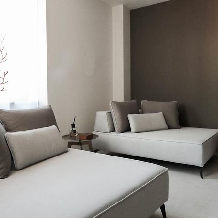 Ferienwohnung Vicolo Dei Signori Desenzano del Garda Exterior foto