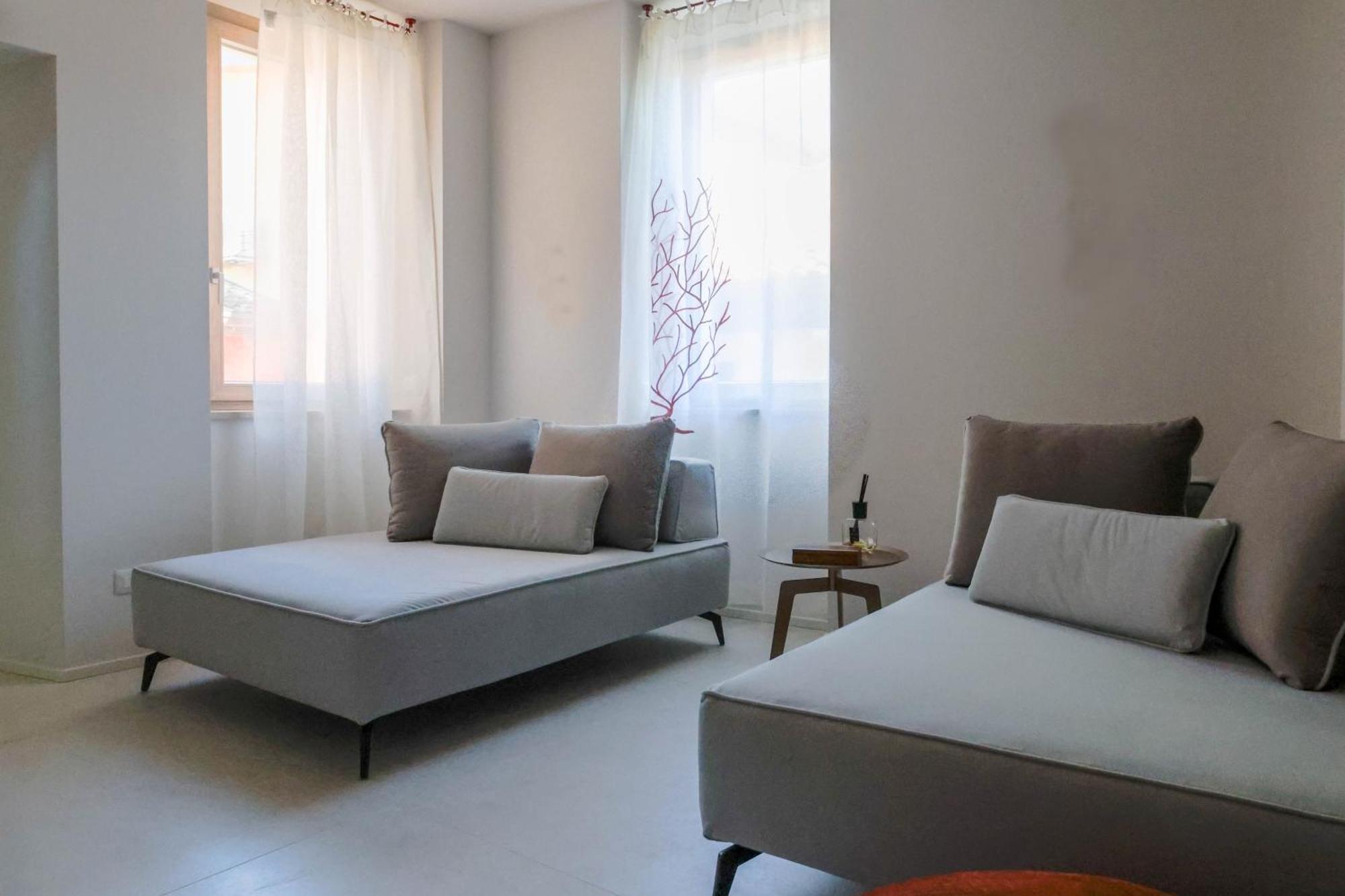 Ferienwohnung Vicolo Dei Signori Desenzano del Garda Exterior foto
