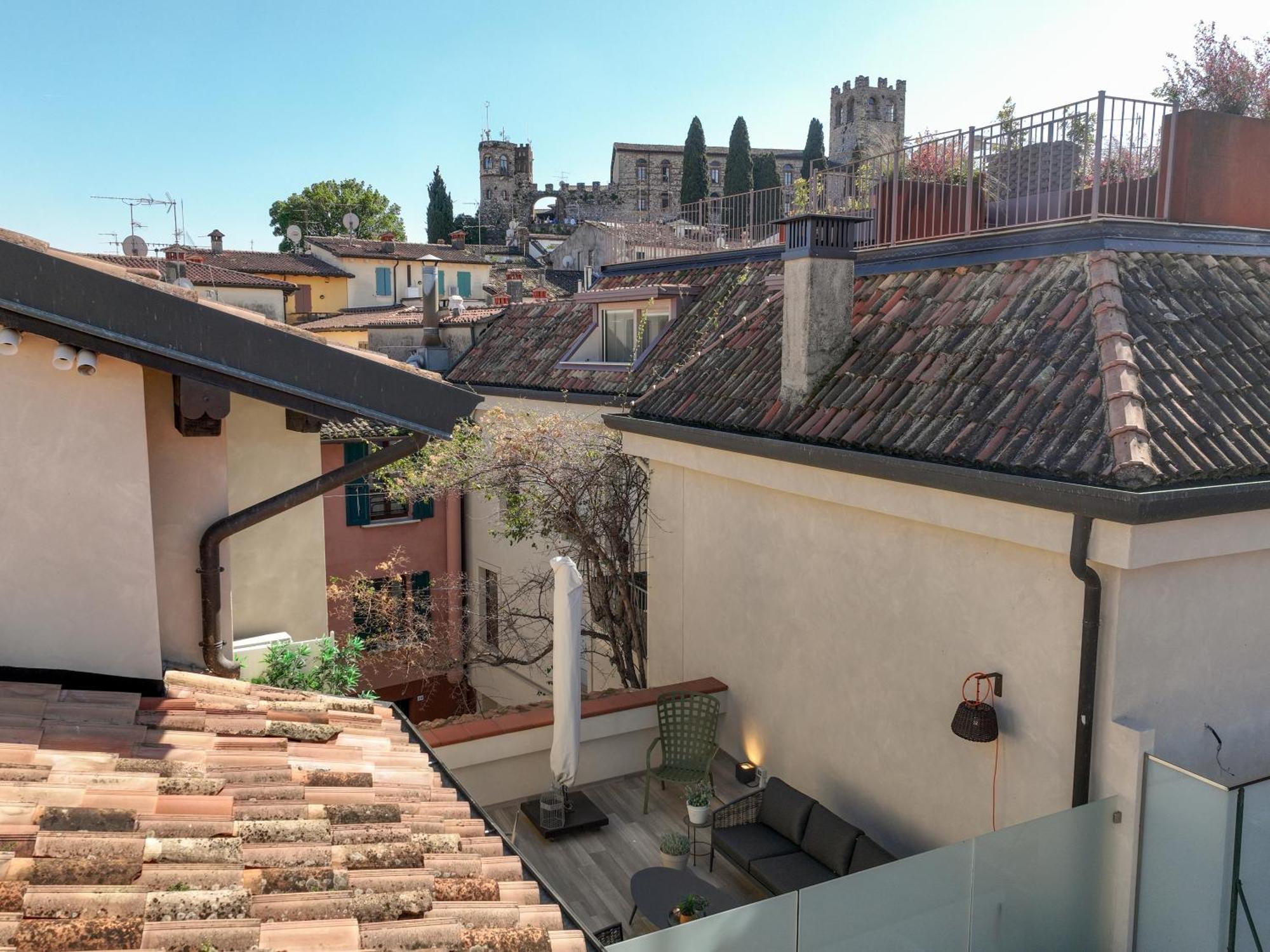 Ferienwohnung Vicolo Dei Signori Desenzano del Garda Exterior foto