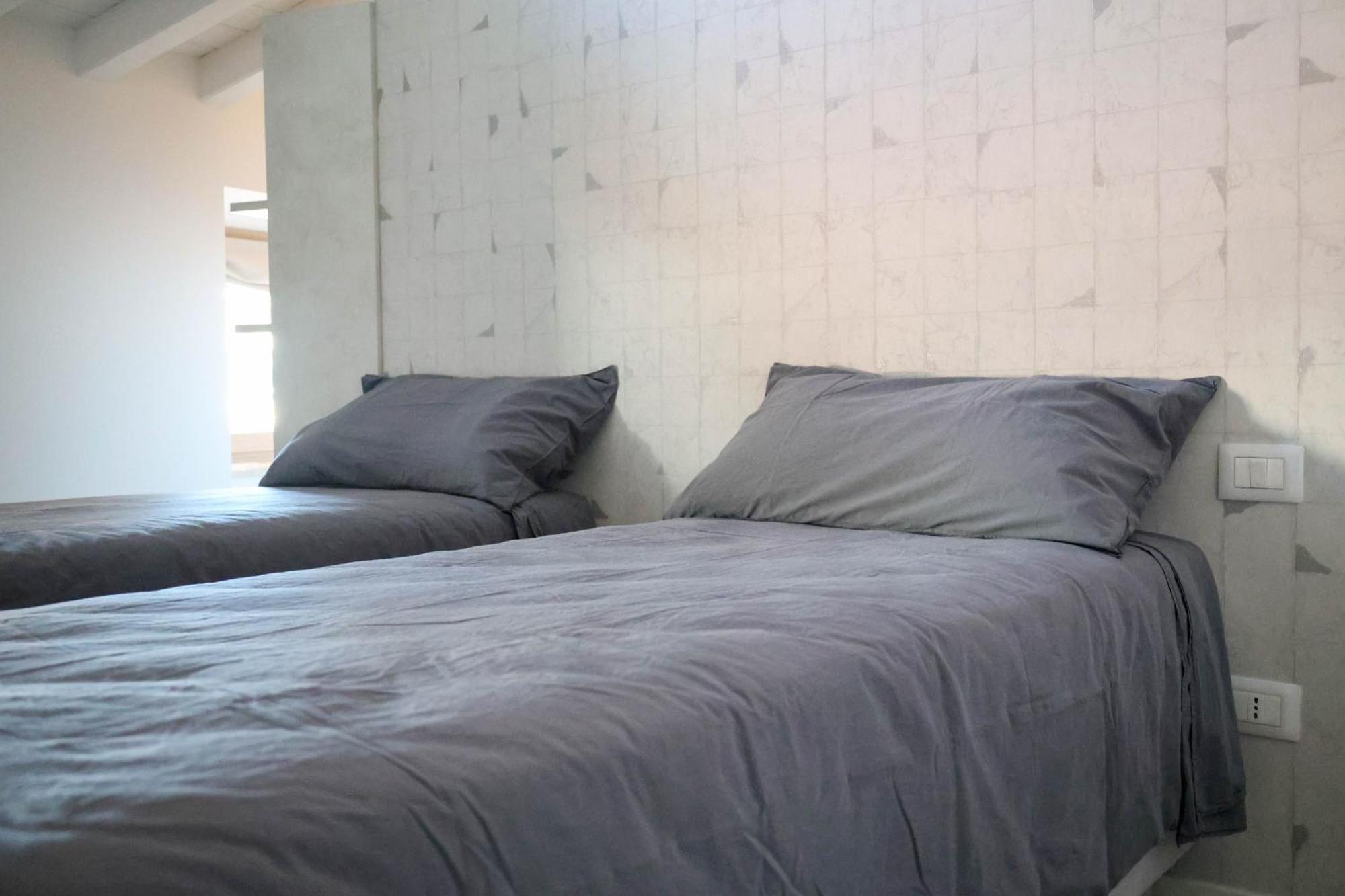 Ferienwohnung Vicolo Dei Signori Desenzano del Garda Exterior foto