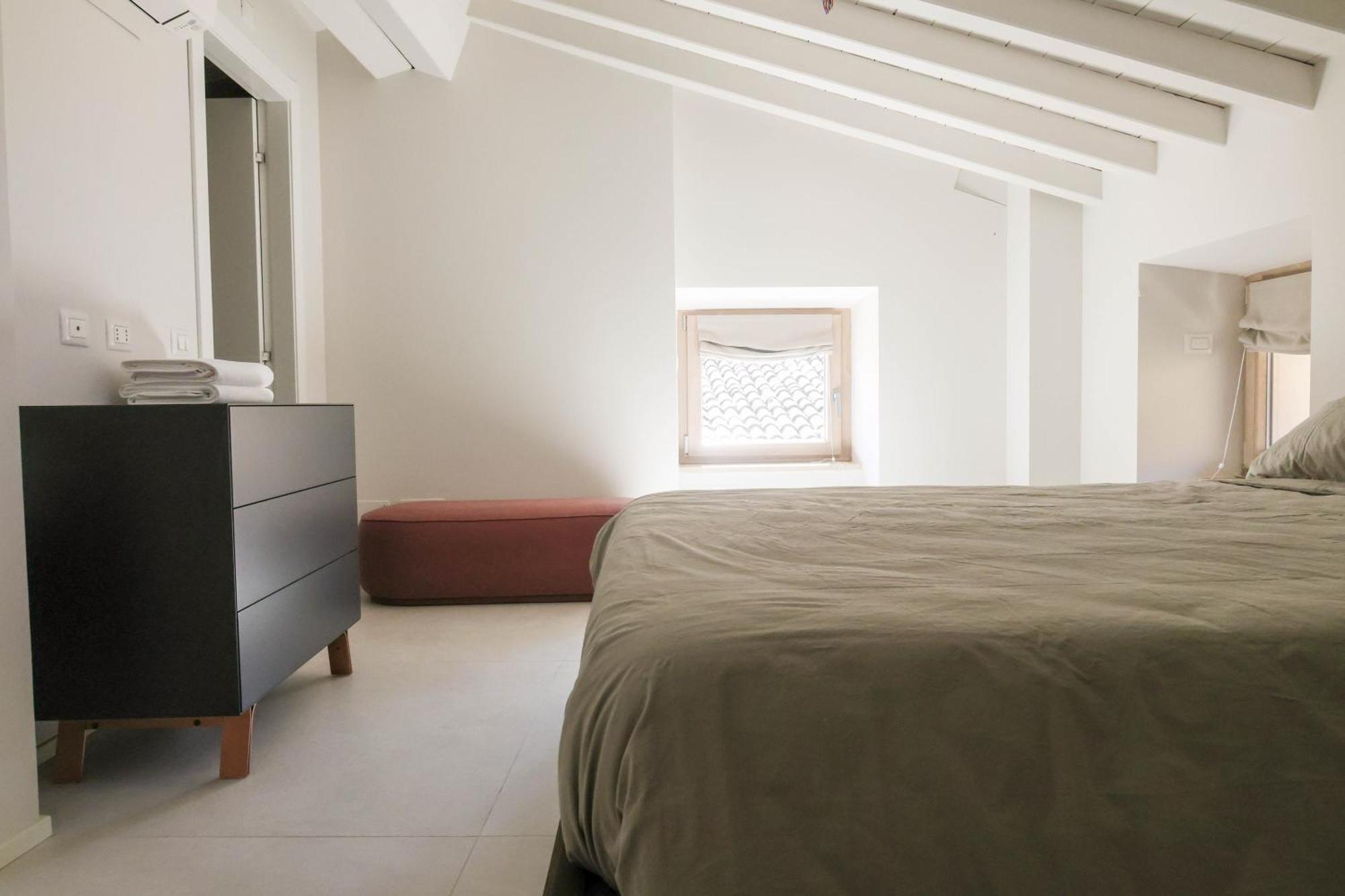 Ferienwohnung Vicolo Dei Signori Desenzano del Garda Exterior foto