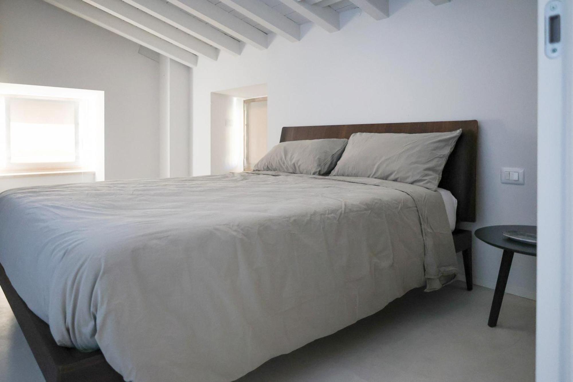 Ferienwohnung Vicolo Dei Signori Desenzano del Garda Exterior foto