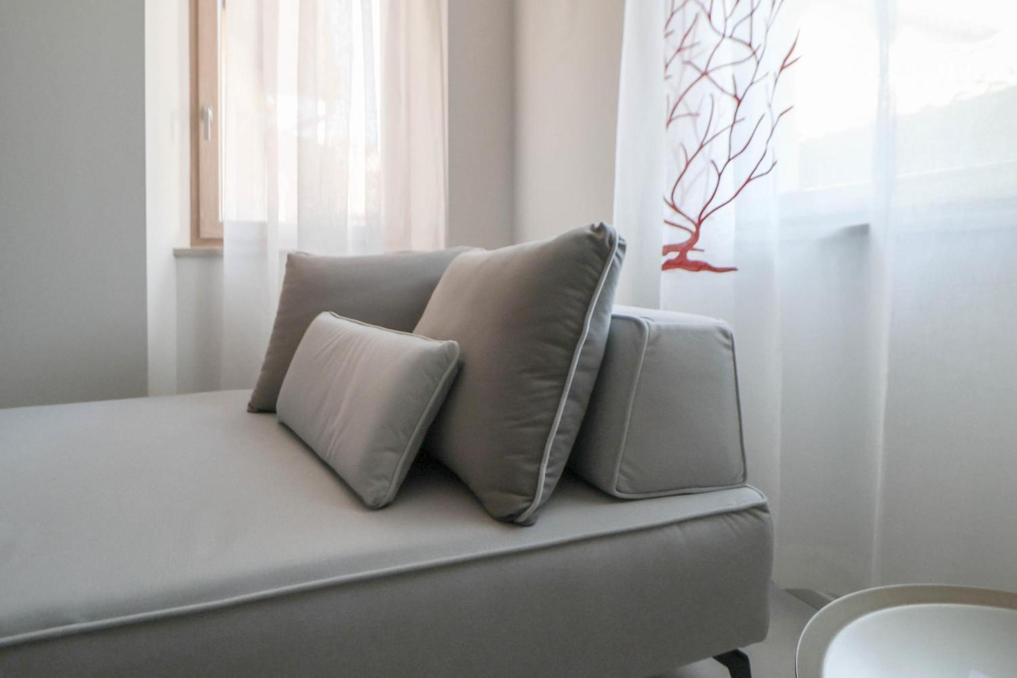 Ferienwohnung Vicolo Dei Signori Desenzano del Garda Exterior foto